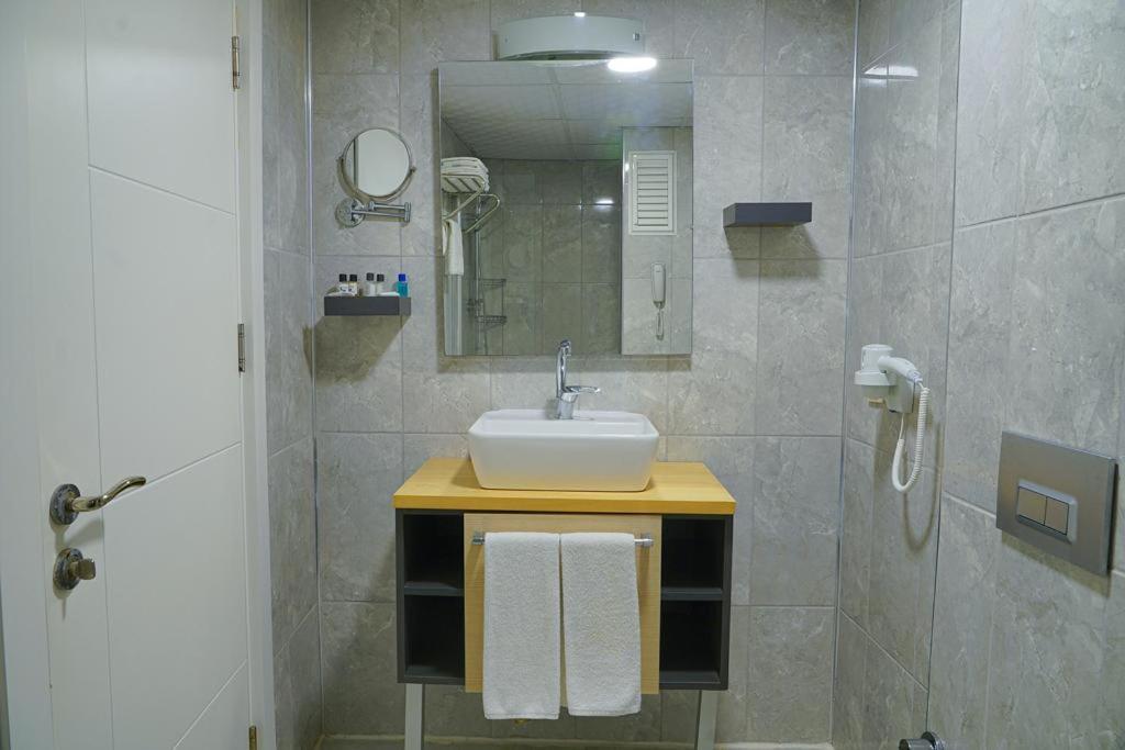 Jura Hotels Lara Resort Kundu Bagian luar foto